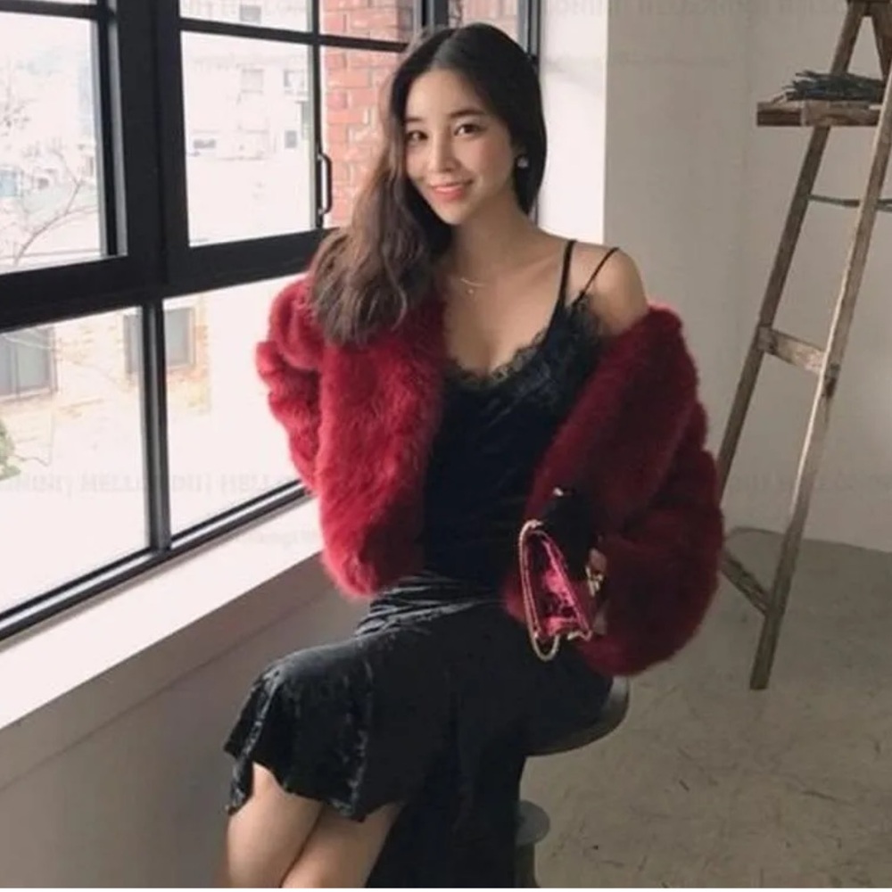 New RUNWAY New York Red Fur Short Jacket with leather trim